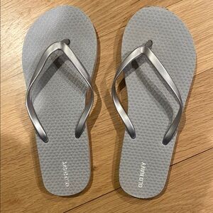 Old Navy Silver Flip Flops